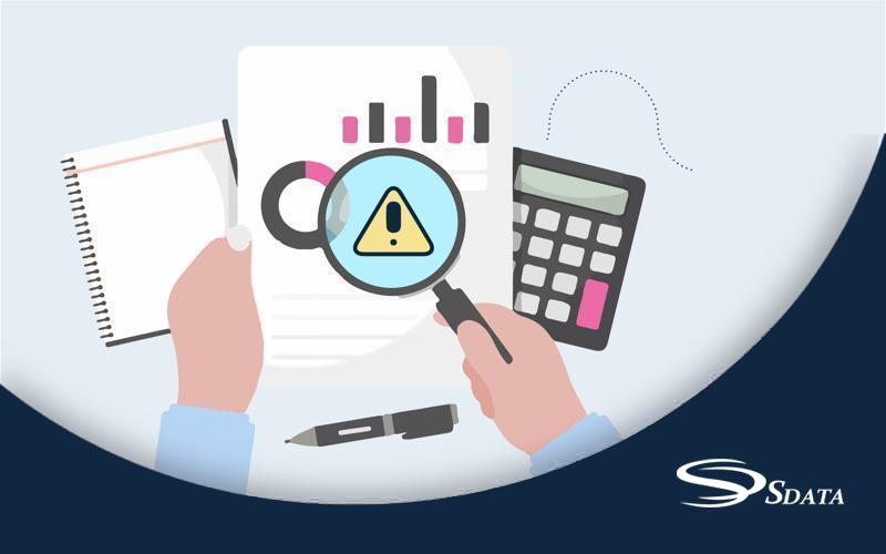 تحلیل داده‌های مالی و پیش‌ بینی ریسک‌ها